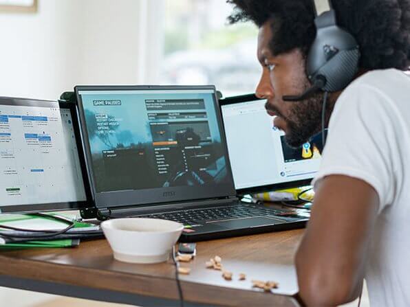 TRIO MAX: Give your laptop two more screens on the go